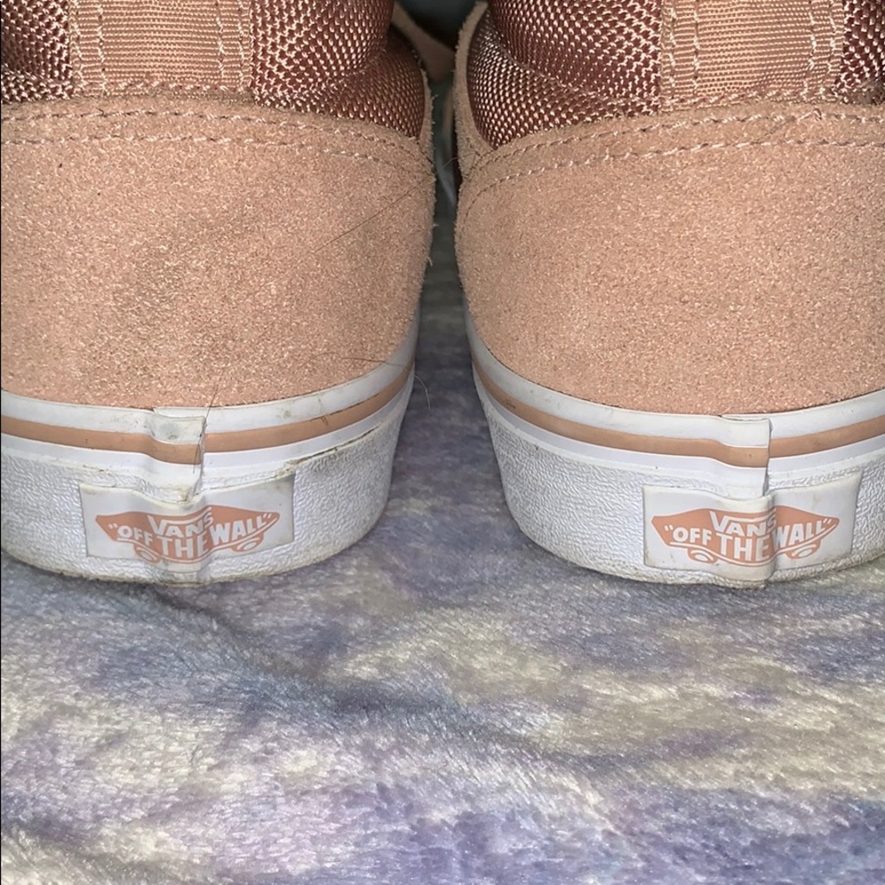 Vans - Picture 2 of 3